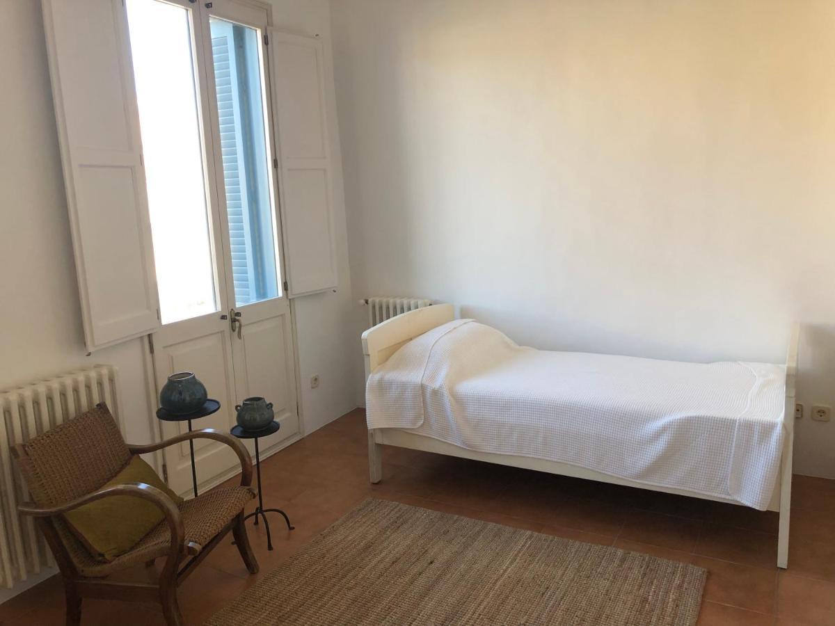 Family B&B Homefromhomees 산펠리우데기솔스 외부 사진